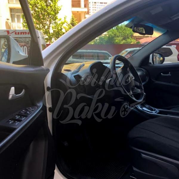 Kia Sportage / SUV класс прокат машин в Баку, Азербайджане