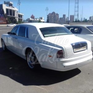 Rolls-Royce Phantom rent a car Baku / прокат авто в Баку / Arenda masinlar